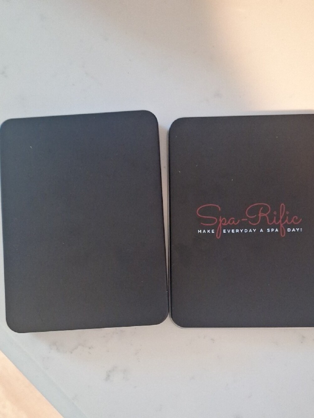Facial Tool Set in Black - Picture 3 of 3
